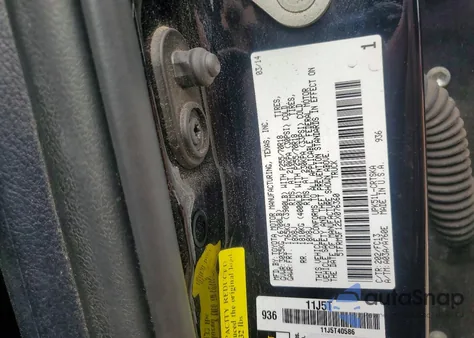 2014 Toyota Tundra Double Cab Sr z USA, uszkodzony, nr VIN 5TFRM5F12EX076360